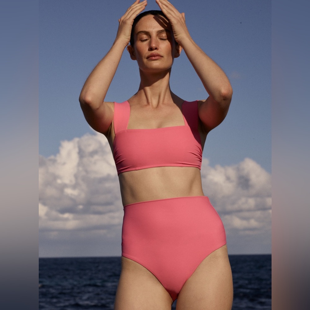 BONDI BORN Elle Bikini Top - Rose, Size Small, $180